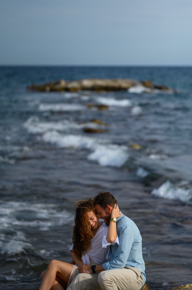 Adri y Carmen en su sesión de fotos de pareja en Villajoyosa